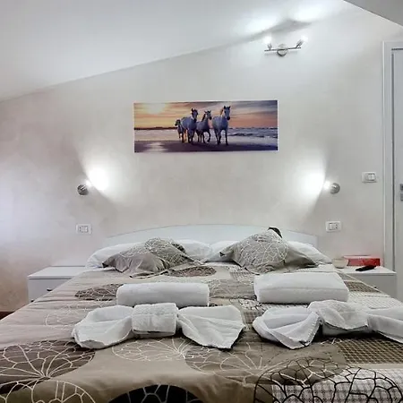 Guest Holiday Mandra 12 E 13 Reggio Emilia Exterior photo