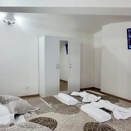 Guest Holiday Mandra 12 E 13 Reggio Emilia Exterior photo