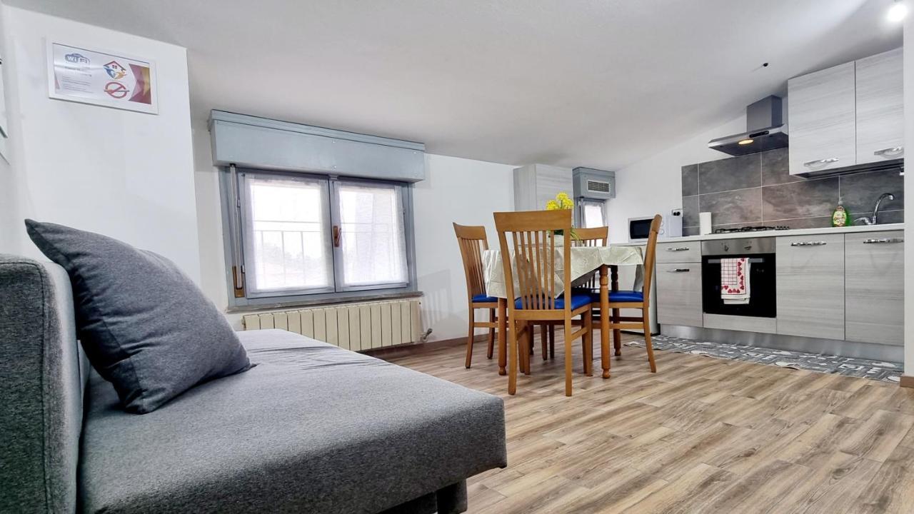 Apartment Guest Mandra 12 E 13 Reggio Emilia