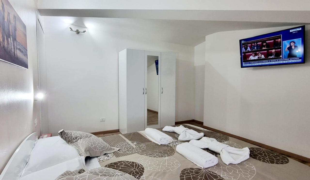 Guest Mandra 12 E 13 Apartment Reggio Emilia