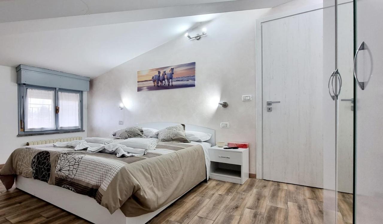 Apartment Guest Mandra 12 E 13 *